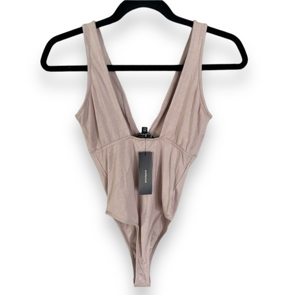 LULU’S cream thong bodysuit size XS NWT - Picture 4 of 6